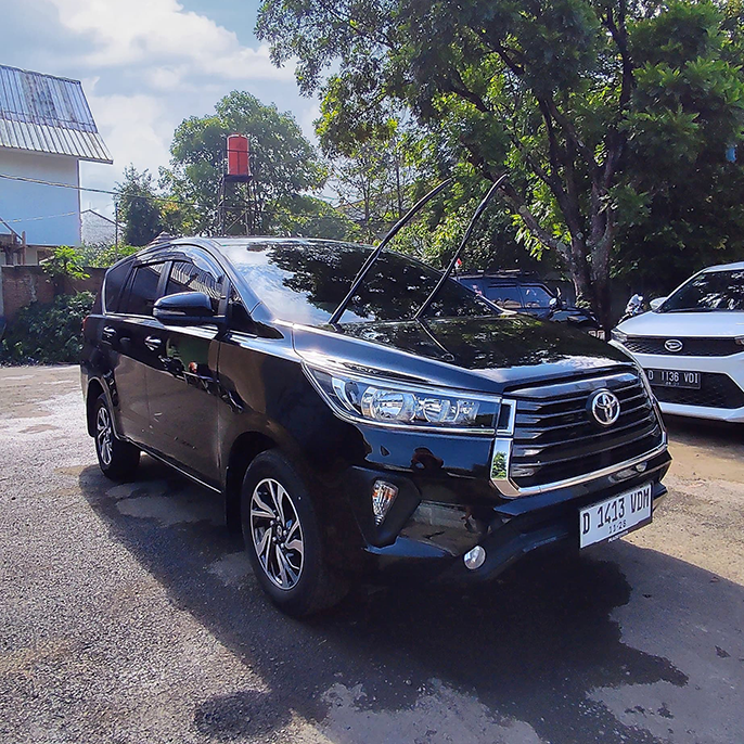 Innova Reborn